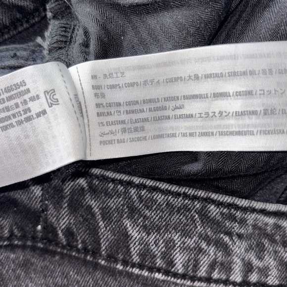 Abercrombie & Fitch The 90’s Straight Ultra High Rise Jeans - Picture 6 of 6